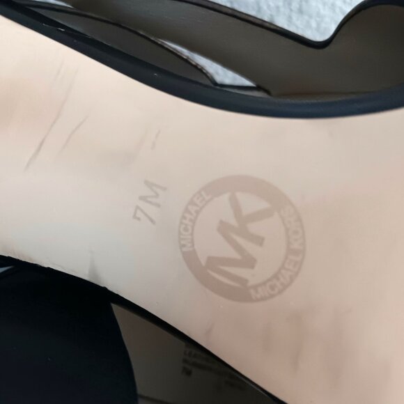 EUC 💥 MICHAEL KORS ANYA Black Peep Toe Strappy Ankle Shoes ~ Size 7 - Picture 7 of 9